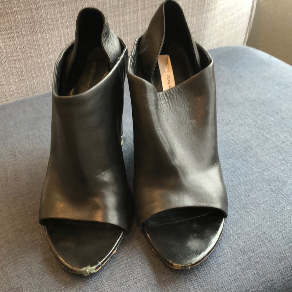 Shoes platform - Picture 2 of 3